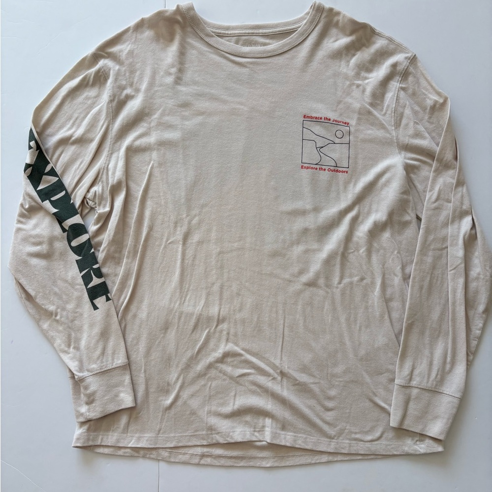 Old Navy Cream Long Sleeve Tee with Green Sleeve Lettering Explore Outdoors XL